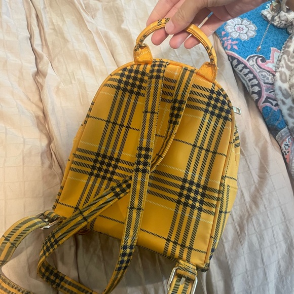 Yellow mini backpack - Picture 2 of 3